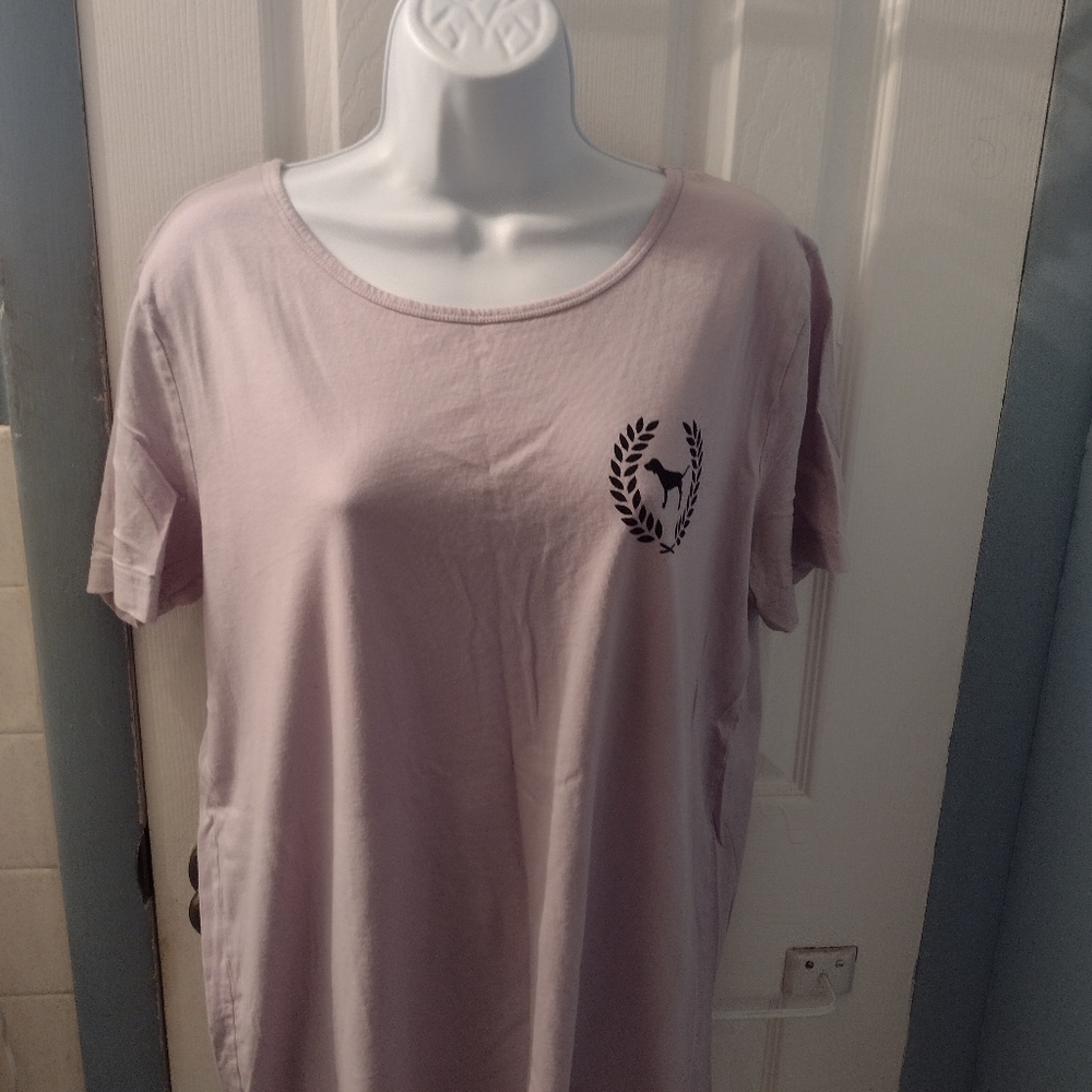 Pink tshirt